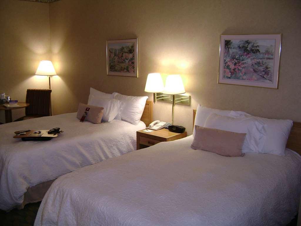 Hampton Inn Janesville Ruang foto